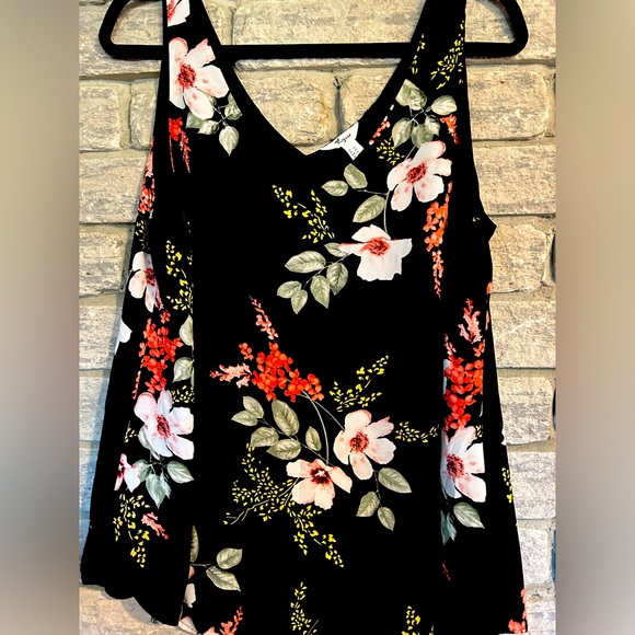 Thyme Maternity Blouse Large - Picture 1 of 4